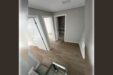 19_photo/94dce64a55.cc7236c2711dd29d-ATLAS-22c8cd58-5c88-4e21-9d7d-207fc68bef3d.jpg de casa à venda com 3 quartos, 161m² em Santa Cândida, Curitiba