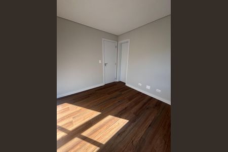 6_photo/94dce64afb.36e2668dabfffeeb-ATLAS-5e254da5-4d59-437c-bae5-d4049a081760.jpg de casa à venda com 3 quartos, 176m² em Santa Cândida, Curitiba