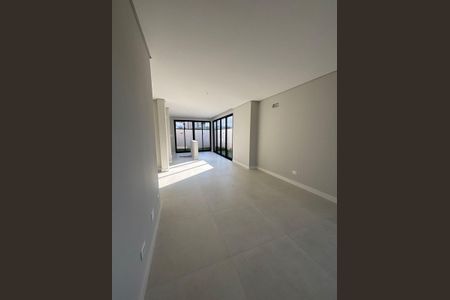 9_photo/94dce64afb.36e2668dabfffeeb-ATLAS-a7720c1e-4780-4009-ba3e-4c009dfbe1fa.jpg de casa à venda com 3 quartos, 176m² em Santa Cândida, Curitiba