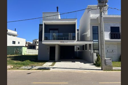 10_photo/94dce64afb.db20ad0f7650a763-ATLAS-47981422-e4ea-41a9-a83b-5428d9c1dcea.jpg de casa de condomínio para alugar com 3 quartos, 116m² em Santa Cândida, Curitiba