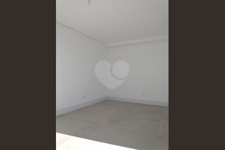 36_photo/94dce64afb.db20ad0f7650a763-ATLAS-de908835-deaa-400b-8f7e-b6f49a4bc16b.jpg de casa à venda com 3 quartos, 174m² em Santa Cândida, Curitiba