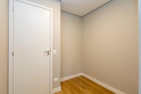 10_photo/94dce64b03.17bd3427df6ef1d9-ATLAS-1db6b5d3-08b4-4bc4-aef9-2da7c3e0e30e.jpg de casa à venda com 3 quartos, 213m² em Santa Cândida, Curitiba