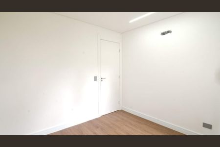 9_photo/94dce64b03.3711f0ec9d3941df-ATLAS-21bf19e3-d9f6-49d8-a7a2-e06badb9f967.jpg de casa à venda com 4 quartos, 128m² em Santa Cândida, Curitiba