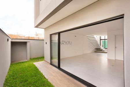 3_photo/94dce64b03.b078a4a1fb9af5a1-ATLAS-106ba053-7cba-4e4a-a5ab-a7b407cc2190.jpg de casa à venda com 3 quartos, 181m² em Santa Cândida, Curitiba