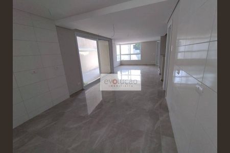 2_photo/94dce64b03.c66147d06a0cb397-ATLAS-e14370d7-d003-428e-b8ea-2b2fb50558ce.jpg de casa à venda com 3 quartos, 212m² em Santa Cândida, Curitiba