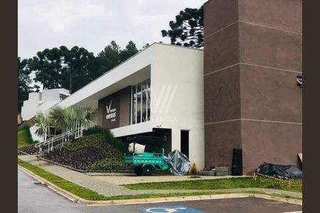 9_photo/94dce64b03.dd72da75736ca14e-ATLAS-3e131999-fa84-4d3f-b997-8b86612f28ef.jpg de casa à venda com 3 quartos, 180m² em Santa Cândida, Curitiba