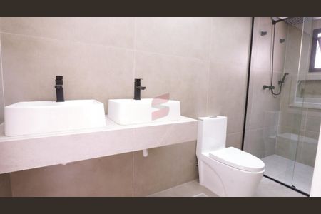 7_photo/94dce64b03.dd72da75736ca14e-ATLAS-acdeea3b-1113-4916-9863-5f81e9306457.jpg de casa à venda com 4 quartos, 190m² em Santa Cândida, Curitiba