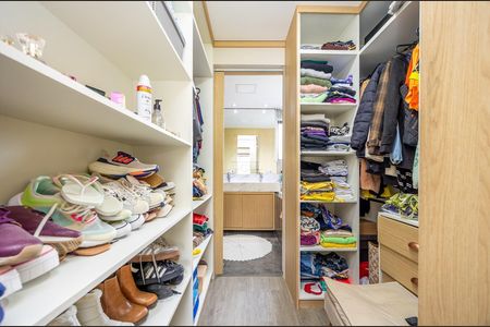 6_photo/94dce64b03.f8a047063c77f531-ATLAS-c96c32cd-73b2-4c72-a8fe-1fc05be7f971.jpg de apartamento à venda com 3 quartos, 247m² em Santa Cândida, Curitiba