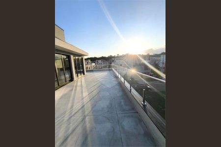 4_photo/94dce64b97.732b7fd8aaa5f07d-ATLAS-a9910be3-45aa-48ab-b948-23a69bc392ed.jpg de apartamento à venda com 3 quartos, 175m² em Santa Cândida, Curitiba