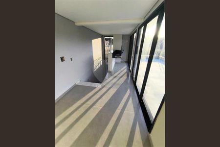 9_photo/94dce64b97.732b7fd8aaa5f07d-ATLAS-c0c6eb35-0eb7-453f-822f-9d815f9e1a10.jpg de apartamento à venda com 3 quartos, 175m² em Santa Cândida, Curitiba