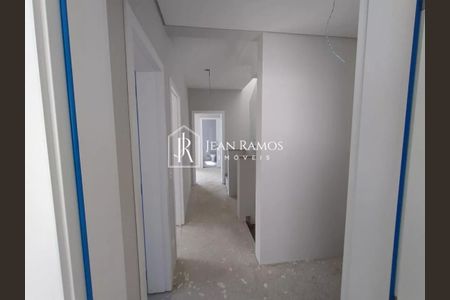 26_photo/94dce64b97.e6f02a1e96aef2b1-ATLAS-90dbe4b2-d574-48f3-9aa6-dd6132b493ad.jpg de casa à venda com 3 quartos, 212m² em Santa Cândida, Curitiba