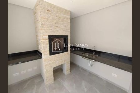 33_photo/94dce64b97.e6f02a1e96aef2b1-ATLAS-be13b5b6-f1af-4533-9bff-5eb3e21ca7d9.jpg de casa à venda com 3 quartos, 212m² em Santa Cândida, Curitiba