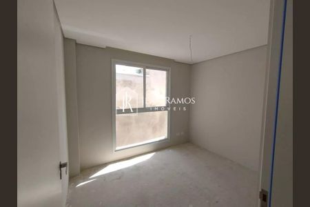 32_photo/94dce64b97.e6f02a1e96aef2b1-ATLAS-fd461716-9fab-4f39-9244-ffdf21b88bf6.jpg de casa à venda com 3 quartos, 212m² em Santa Cândida, Curitiba