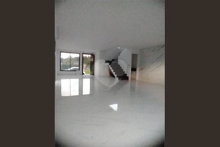 24_photo/94dce64b97.e98a0441d5514113-ATLAS-d3a3f7c3-a4b1-4cec-bee3-e2954b1f34ab.jpg de casa à venda com 3 quartos, 174m² em Santa Cândida, Curitiba