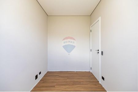 23_photo/94dce64c0b.8cc17f8f7b4e5195-ATLAS-50967479-1a4b-4e7e-bd4c-236c9d0d5f07.jpg de casa à venda com 4 quartos, 247m² em Santa Cândida, Curitiba