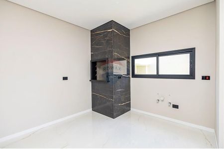 15_photo/94dce64c0b.8cc17f8f7b4e5195-ATLAS-d459540c-17fb-4cab-a006-fd3114374541.jpg de casa à venda com 4 quartos, 247m² em Santa Cândida, Curitiba