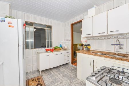 2_photo/94dce64c25.8a734c1c2a3b006e-ATLAS-40134539-71e1-4b3c-b968-318700a7369a.jpg de casa à venda com 7 quartos, 160m² em Santa Cândida, Curitiba