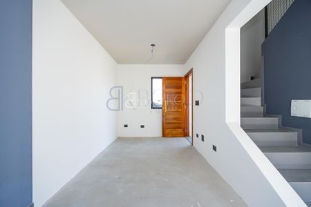 9_photo/94dce64e8f.90bd9ce7e18c11b8-ATLAS-a4e8a742-2731-447d-aba5-135ba1389049.jpg de casa à venda com 2 quartos, 86m² em Santa Cândida, Curitiba