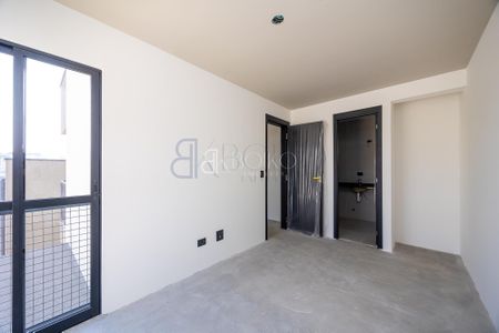 31_photo/94dce64e8f.90bd9ce7e18c11b8-ATLAS-e15adfe4-1bd7-4e99-a1a3-262caef5ef6c.jpg de casa à venda com 2 quartos, 86m² em Santa Cândida, Curitiba