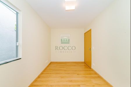 20_photo/94dce64ea7.04c16ff0d284adb7-ATLAS-768c34f4-33ea-4bef-be93-5fcf0ef5d313.jpg de casa à venda com 3 quartos, 77m² em Santa Cândida, Curitiba