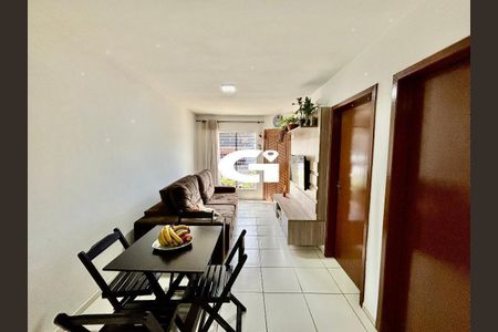 6_photo/94dce64f27.f0d246bad4da1cd5-ATLAS-3a7b6f66-2167-4e21-8f17-e3ba0eff690e.jpg de casa à venda com 2 quartos, 71m² em Santa Cândida, Curitiba