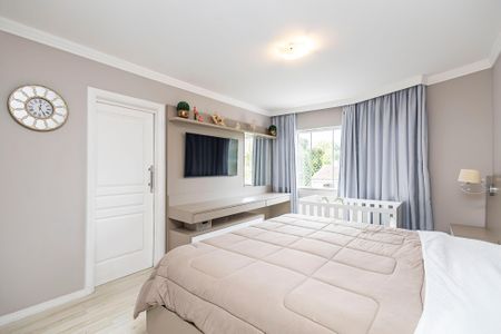 6_photo/94dce650af.3ddf5e48fefe922b-ATLAS-1e9b03a0-8821-45bd-a5df-5255beacd28c.jpg de casa à venda com 3 quartos, 240m² em Santa Cândida, Curitiba