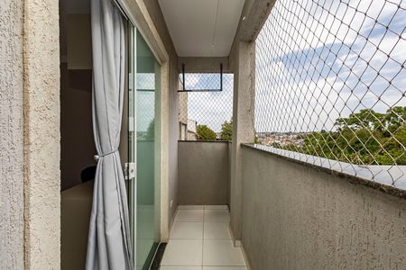 10_photo/94dce650af.3ddf5e48fefe922b-ATLAS-a99f9dd1-e501-4184-9e96-bdb39efab2c1.jpg de casa à venda com 3 quartos, 240m² em Santa Cândida, Curitiba