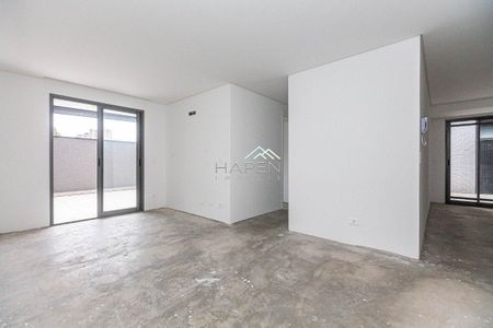 1_photo/94dce650e1.1c5ee5b12bdcf8f7-ATLAS-14df0bfc-6969-4774-a4c1-e6c954a3ca37.jpg de apartamento à venda com 2 quartos, 107m² em Santa Cândida, Curitiba