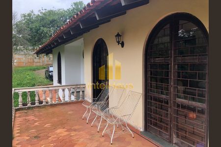 16_photo/94dce650fd.21b82dd0b136b59b-ATLAS-e96cb9ec-f667-42ae-bb4f-a7bb91cac202.jpg de casa à venda com 3 quartos, 350m² em Santa Cândida, Curitiba