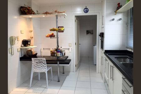 5_photo/94dce651a9.df2406aa61ba3211-ATLAS-b1c1ebb5-d8bd-4951-935c-5bc624574443.jpg de apartamento à venda com 3 quartos, 149m² em Santa Cândida, Curitiba