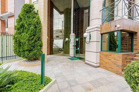 9_photo/94dce651a9.df2406aa61ba3211-ATLAS-d0c30160-6b95-43c7-abff-1db895fb540e.jpg de apartamento à venda com 3 quartos, 149m² em Santa Cândida, Curitiba