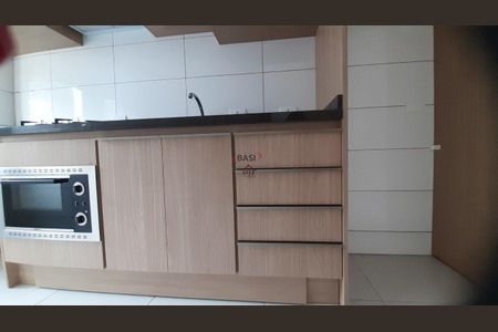 10_photo/94dce651cf.4d35a4e0d5782e16-ATLAS-0cb13ce9-20ab-4a86-b97a-91cd735f1c6a.jpg de apartamento à venda com 2 quartos, 53m² em Santa Cândida, Curitiba