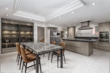 4_photo/94dce65545.c48af063ec79423e-ATLAS-bc5fea4d-b204-4986-85ef-a3b9f0cd1076.jpg de casa à venda com 4 quartos, 350m² em Santa Cândida, Curitiba