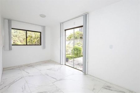 7_photo/94dce65545.c48af063ec79423e-ATLAS-e87f8c1e-70e6-4d9e-bce2-1e9c2957e08e.jpg de casa à venda com 4 quartos, 350m² em Santa Cândida, Curitiba