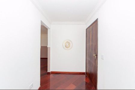 10_photo/94dce6556b.c64c8e3c826864d5-ATLAS-0e9da496-d78e-4a98-b84c-5b30287dbcd1.jpg de casa para alugar com 4 quartos, 330m² em Santa Cândida, Curitiba