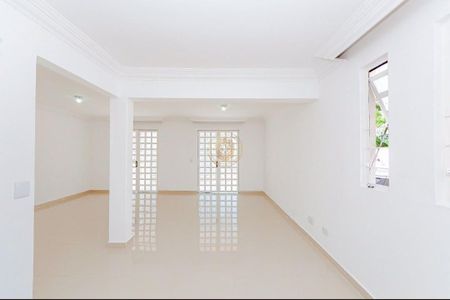 12_photo/94dce6556b.c64c8e3c826864d5-ATLAS-2088d63d-1e16-44a2-b489-062f914f9c84.jpg de casa para alugar com 4 quartos, 330m² em Santa Cândida, Curitiba