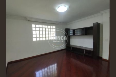 13_photo/94dce6556b.c64c8e3c826864d5-ATLAS-bec098d8-e51d-4ffb-bdc3-d3bccce5d025.jpg de casa para alugar com 5 quartos, 330m² em Santa Cândida, Curitiba