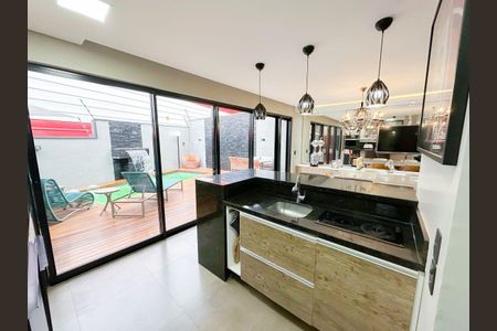 24_photo/94dce655a7.debdfc4cdf3131d8-ATLAS-9c7c5931-7134-44c7-bb7e-9731acafeb9f.jpg de casa de condomínio à venda com 4 quartos, 245m² em Santa Cândida, Curitiba