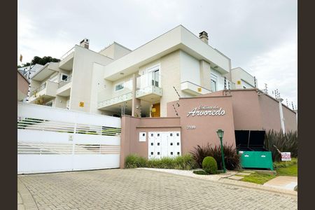 4_photo/94dce655a7.debdfc4cdf3131d8-ATLAS-ad325f53-3b78-435d-88ec-70e6e68e098f.jpg de casa de condomínio à venda com 4 quartos, 245m² em Santa Cândida, Curitiba