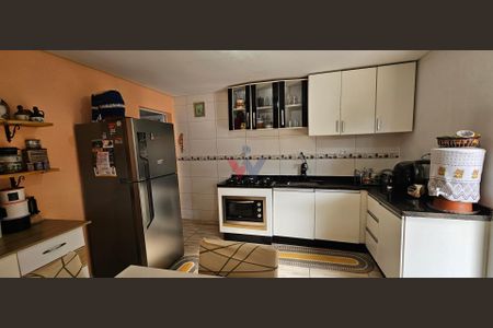 7_photo/94dce65829.f0d246bad4da1cd5-ATLAS-d73454ed-07ee-40b9-8bae-b92479d1f6d3.jpg de casa à venda com 2 quartos, 430m² em Santa Cândida, Curitiba