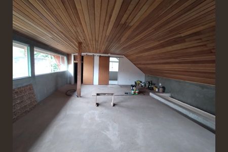 23_photo/94dce65a05.ae6c0d4ae2e822c2-ATLAS-3bac9b9d-7ed4-48fd-9b98-50da96be64b4.jpg de casa à venda com 2 quartos, 326m² em Santa Cândida, Curitiba