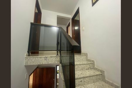 16_photo/94dce65a1d.614b6dbc1122d364-ATLAS-a04a1b2c-8aff-49c2-aac0-be7334f88dd6.jpg de casa à venda com 3 quartos, 125m² em Santa Cândida, Curitiba