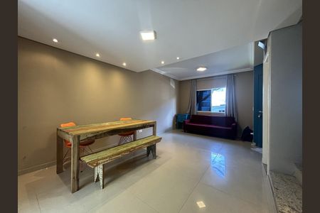 4_photo/94dce65a2b.8f1d53d875ed63cb-ATLAS-28ebd8bd-5226-4940-8958-8e8b59cb1884.jpg de casa para alugar com 3 quartos, 119m² em Santa Cândida, Curitiba
