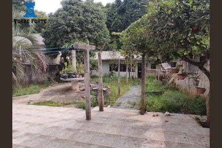 5_photo/94dce65b0b.733a2fecce93ffd7-ATLAS-9321fc48-b59c-44ab-81d9-dfd494779da0.jpg de casa à venda com 4 quartos, 173m² em Santa Cândida, Curitiba