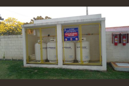 3_photo/94dce65b7d.c8d57f9bd52c7460-ATLAS-2664e3c0-b43d-4552-8d96-9c572214c6d3.jpg de apartamento à venda com 3 quartos, 58m² em Santa Cândida, Curitiba