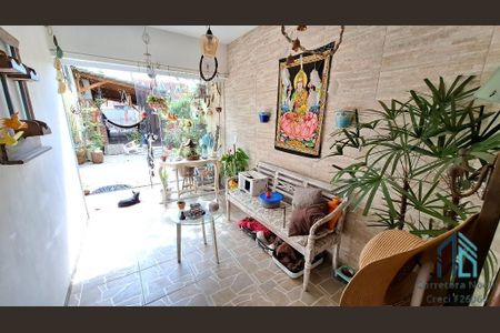 1_photo/94dce65bff.2f15d505e37c7ac5-ATLAS-5b2c3033-e310-46b8-aba9-a40c1e1bc453.jpg de casa à venda com 4 quartos, 125m² em Santa Cândida, Curitiba