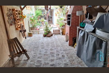 2_photo/94dce65bff.2f15d505e37c7ac5-ATLAS-d32eaf8c-09ba-4400-9eaf-d8d354ea9256.jpg de casa à venda com 4 quartos, 125m² em Santa Cândida, Curitiba