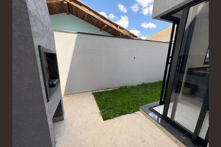 7_photo/94dce65c95.6e795dfd64e180cd-ATLAS-3741f437-fe5a-49f8-b3e5-9cf47c3577db.jpg de casa à venda com 3 quartos, 110m² em Santa Cândida, Curitiba