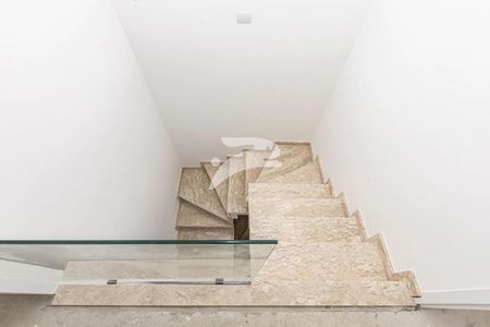 26_photo/94dce65e2f.8ae1cb5ed2a1280b-ATLAS-eb146dea-956f-4f06-8a46-db7eb82a17db.jpg de casa à venda com 3 quartos, 166m² em Boa Vista, Curitiba