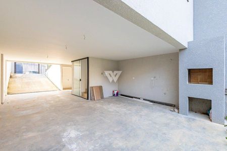 4_photo/94dce65e2f.94fb97af22559eef-ATLAS-abbb9b79-b4ac-40da-9f6d-b8f81c5f0c90.jpg de casa à venda com 3 quartos, 210m² em Boa Vista, Curitiba